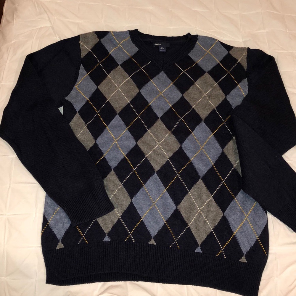 GAP Kids-Boys Sweater in barely worn!